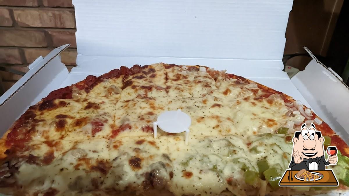 Mug's Pizza & Ribs in Crystal Lake Restaurant menu and reviews