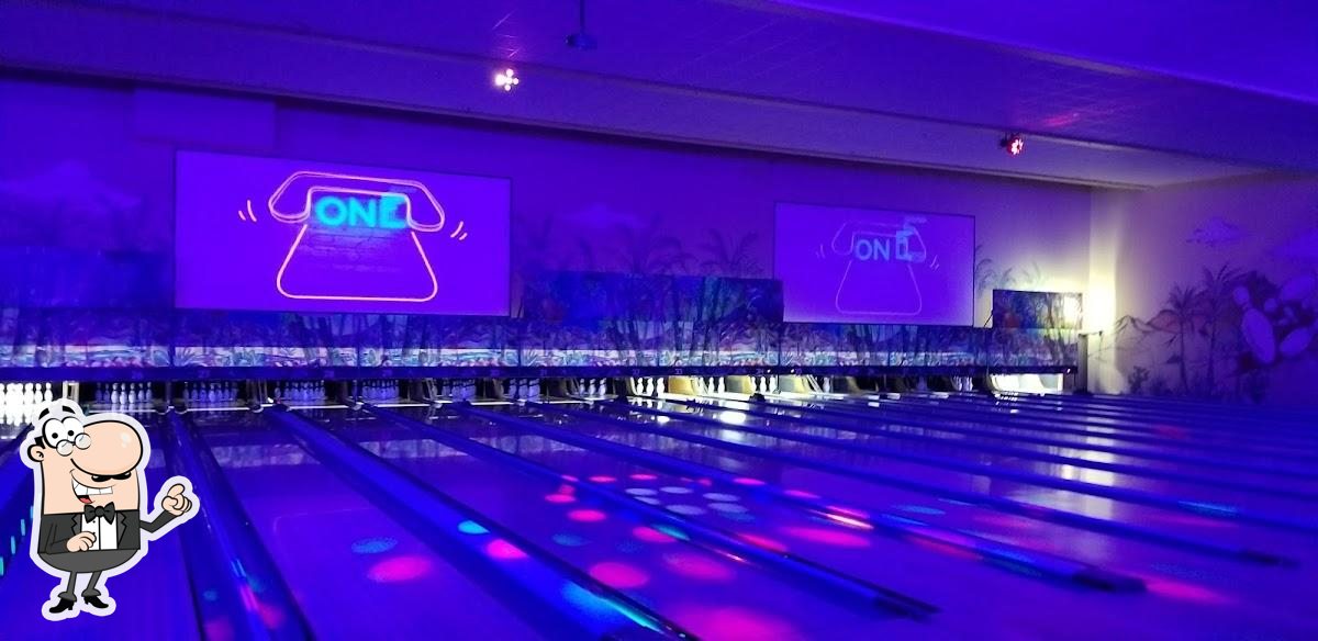 Oasis Lanes in El Paso Restaurant menu and reviews