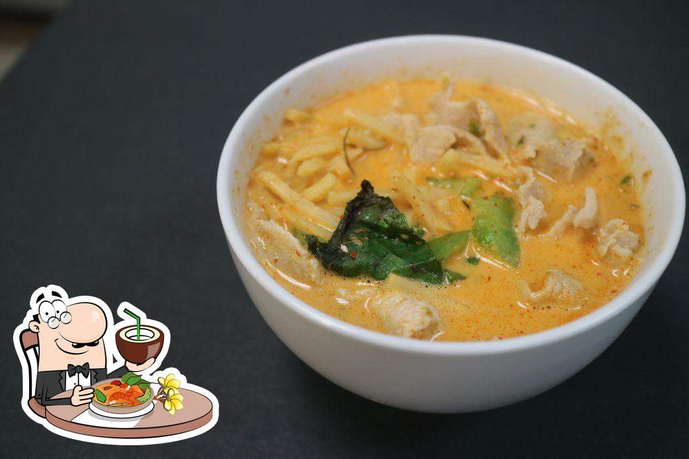 Bananas Thai Cuisine in Houston Restaurant menu and reviews