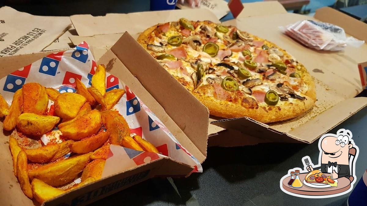 Domino's Guadalajara Oblatos restaurant, Guadalajara, Av