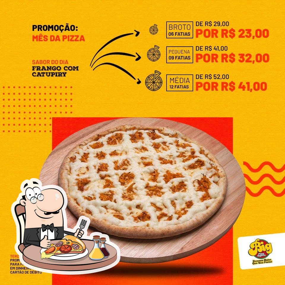 Pizza gigantesca com outra pizza no meio em Balneário Camboriú #pizza