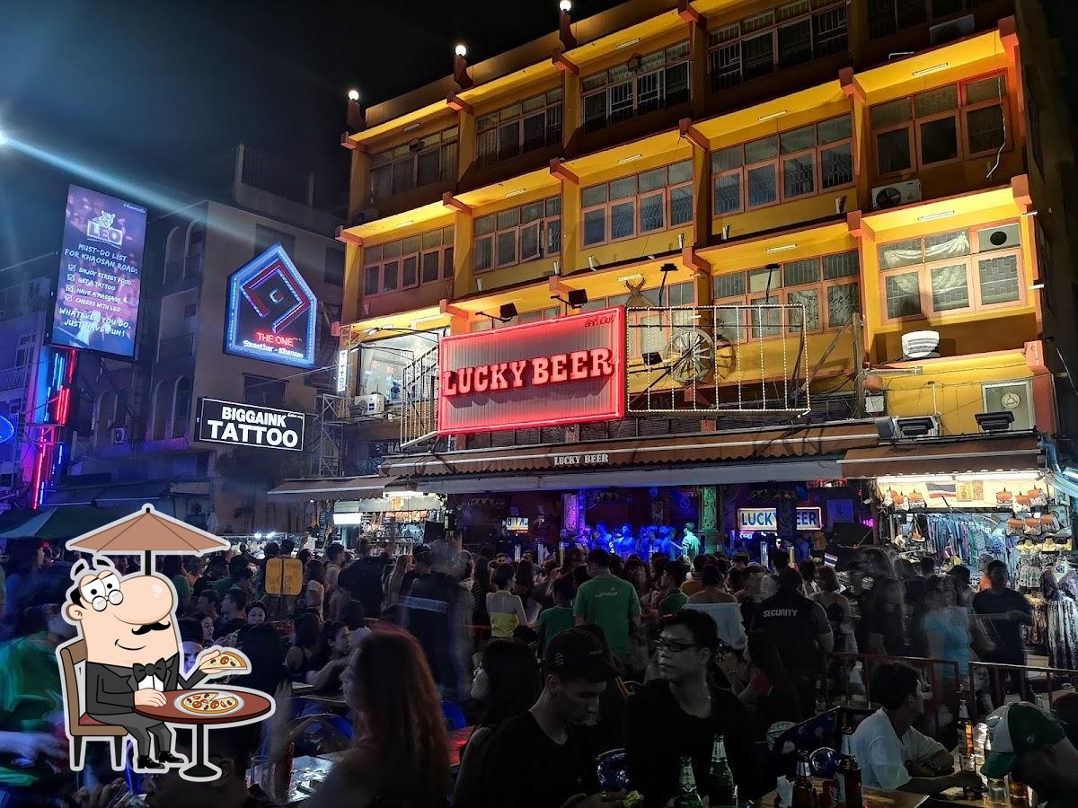 Most Popular Local Market in and Around Bangkok | Odynovo