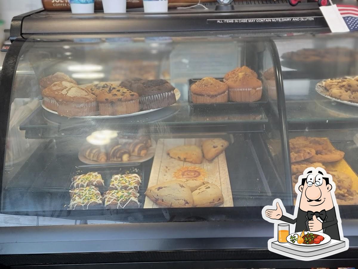 Joe Maxx Coffee Shop in Brecksville Restaurant menu and reviews