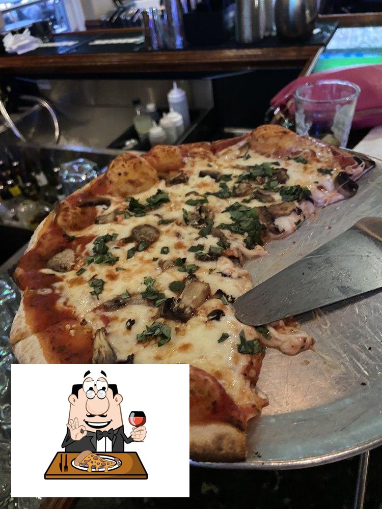 The Pub at Safety Harbor in Safety Harbor Restaurant menu and reviews