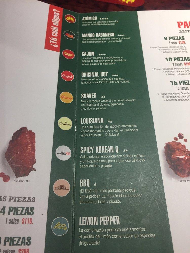 Menu at Wing Stop fast food, Mexico City, Calle Aguayo 12