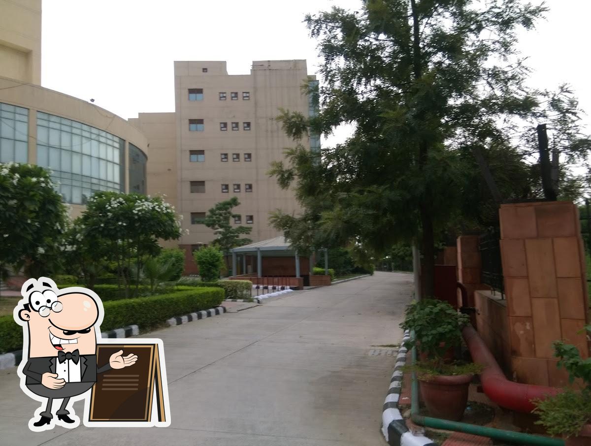 Amul Canteen, Delhi, H2XF+VC9 Restaurant reviews