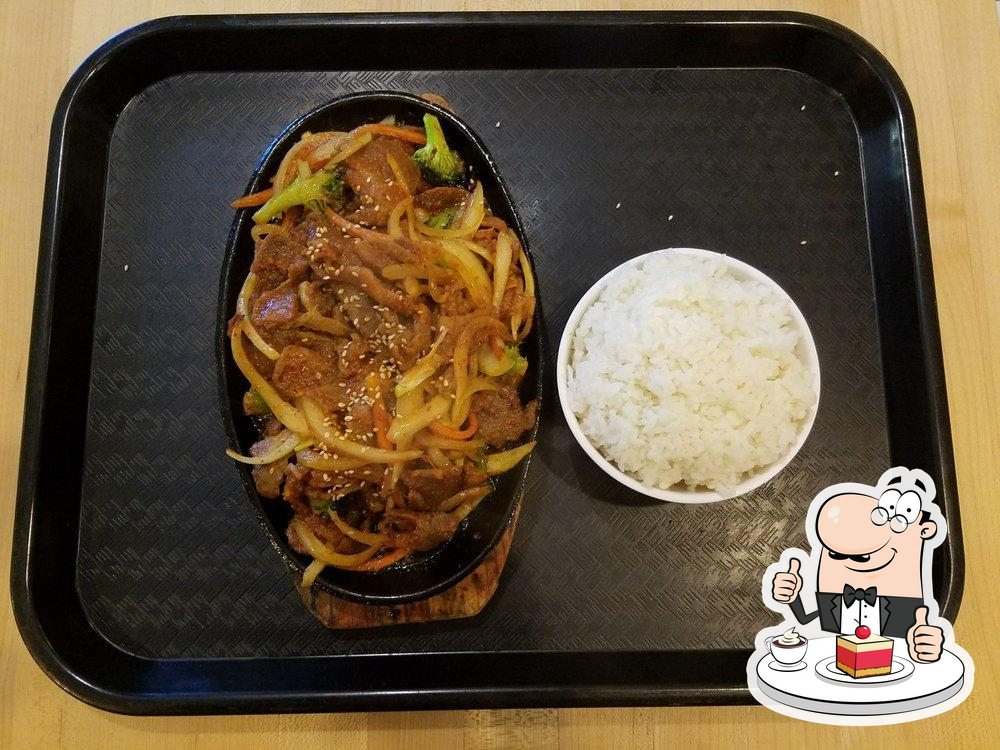 Spoon House Korean Kitchen in Champaign Restaurant menu and reviews