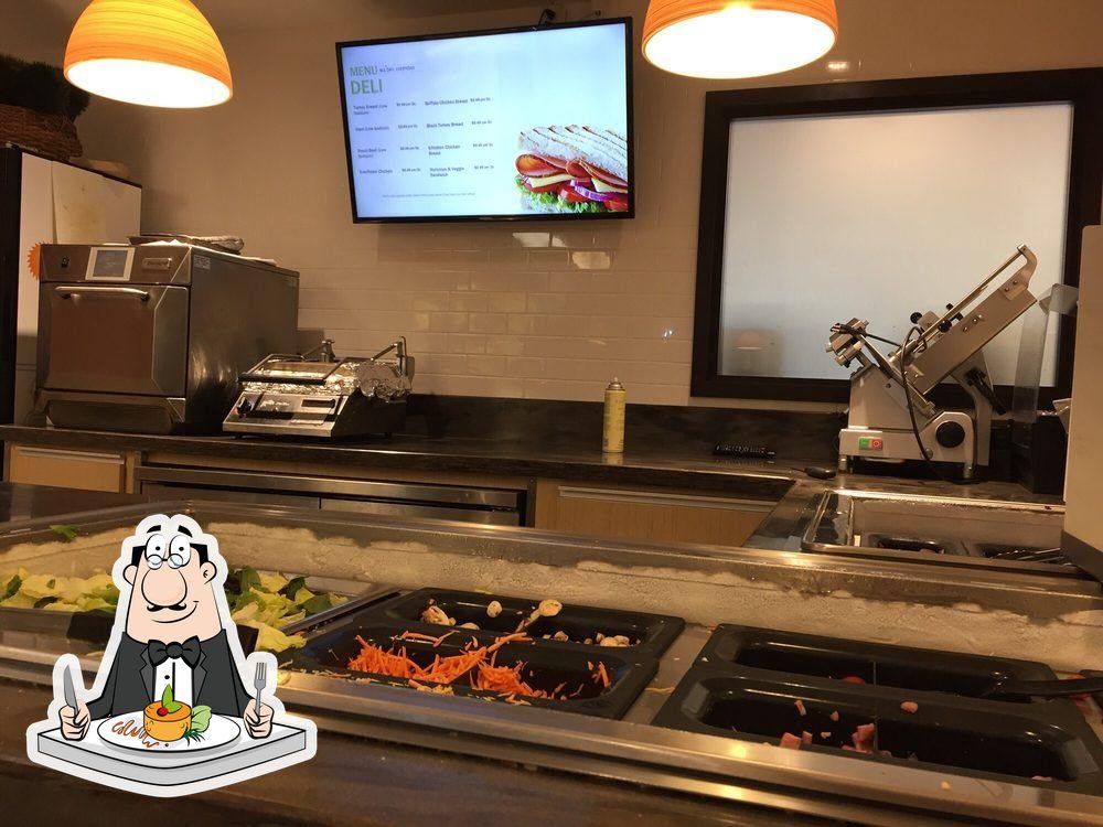 JFK Cafeteria in Atlantis Restaurant reviews