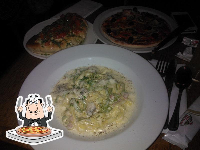 Piccolo Mondo in Southampton Restaurant menu and reviews