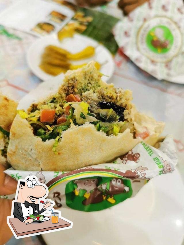 Atyab Falafel Muwaileh restaurant, Sharjah, 8F64+62C Next Al Kuwaiti
