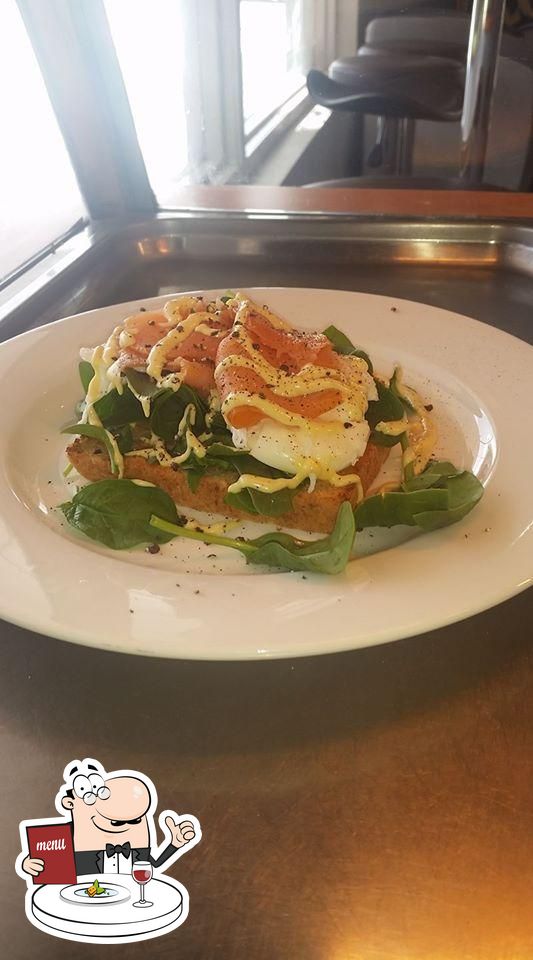 the spinning fork in Largs Bay Restaurant menu and reviews