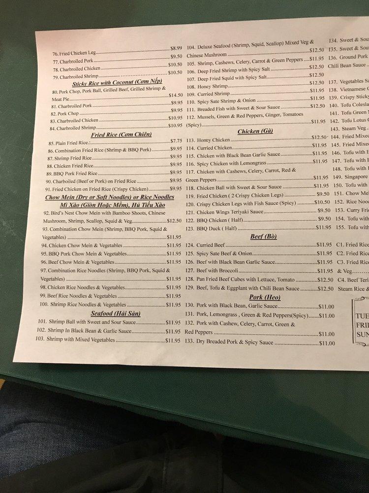 Menu at Umaido Donuts restaurant, Winnipeg
