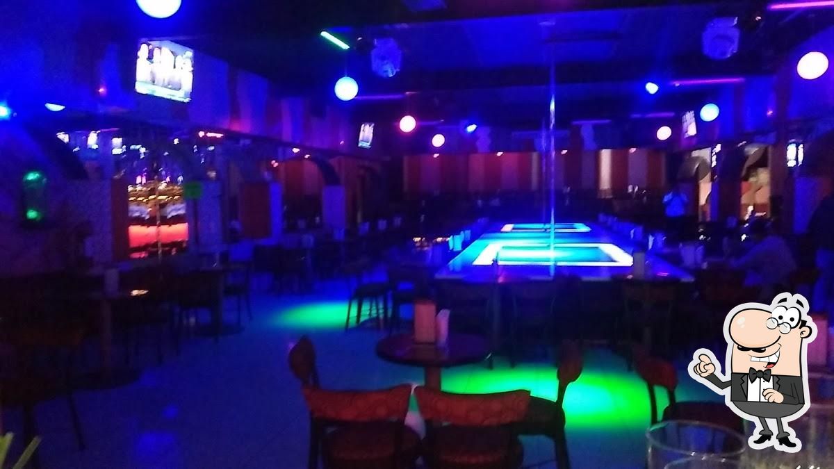 Cadillac's Bar & Night Club, Tlaquepaque - Restaurant reviews