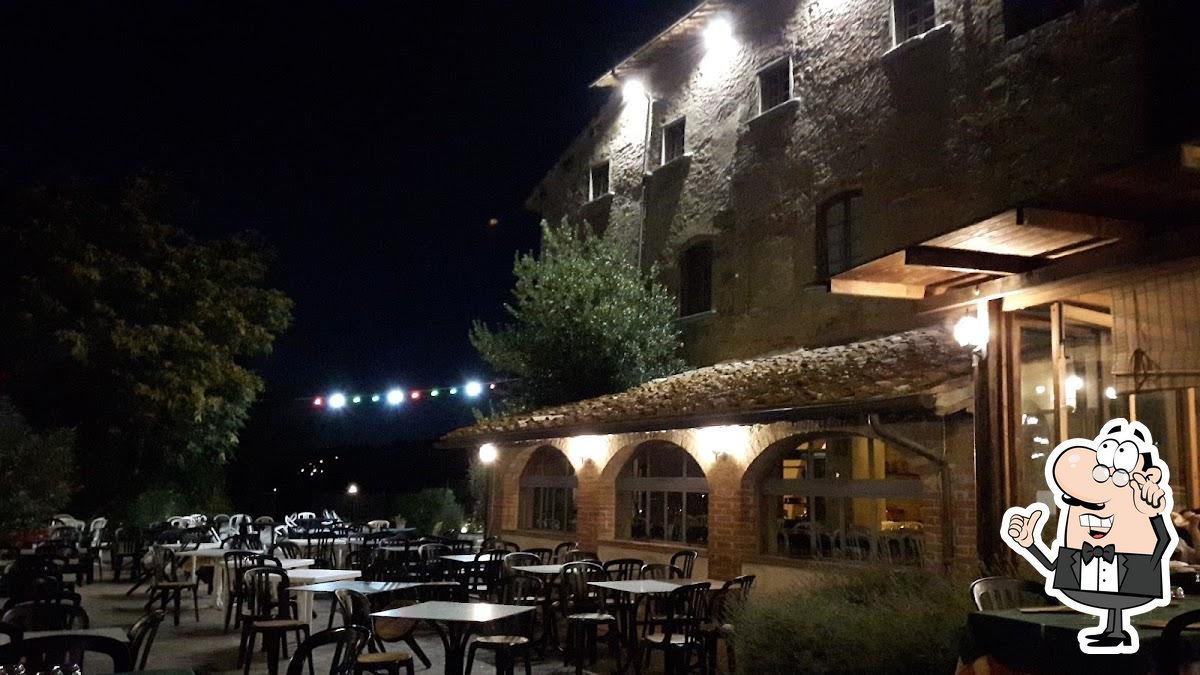 Ristorante Pizzeria B B Il Casale Di Pieve A Quarto Arezzo