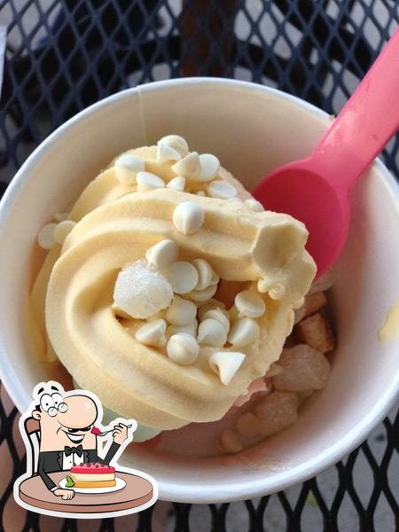Yogurtland Cupertino In Cupertino Restaurant Menu And Reviews