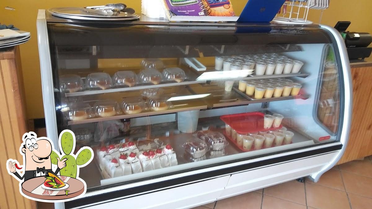 El Globo Bakery Panaderia y Pasteleria in Baytown - Restaurant menu and ...