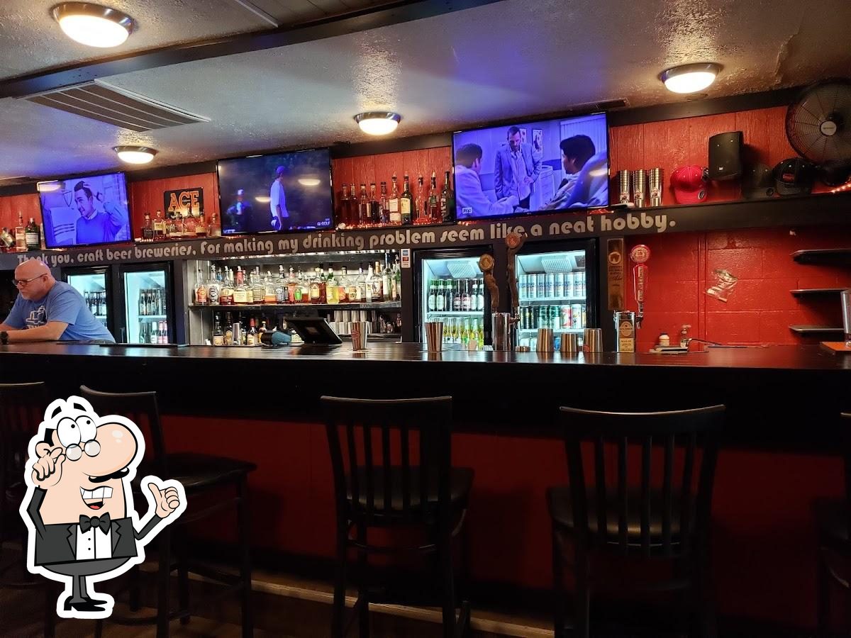 Spike's Sports Grille in Crossville Restaurant menu and reviews