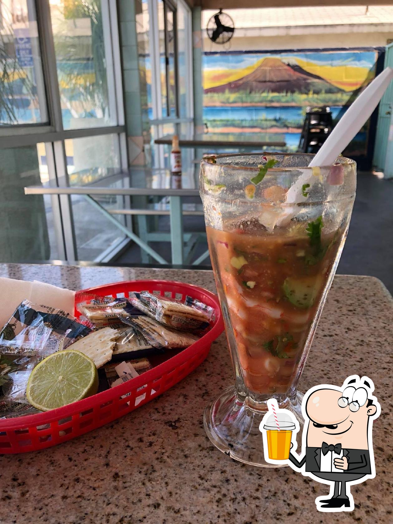 Mariscos Manzanillo, 8008 Santa Fe Ave in Huntington Park - Restaurant menu  and reviews