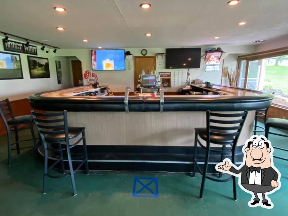 Dodge-Point Country Club in Mineral Point - Restaurant menu and reviews