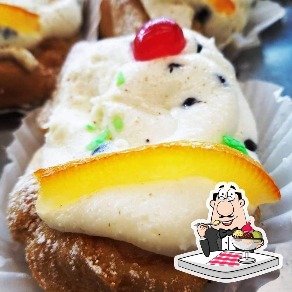 Circo's Pastry Shop in New York City - Restaurant menu and reviews
