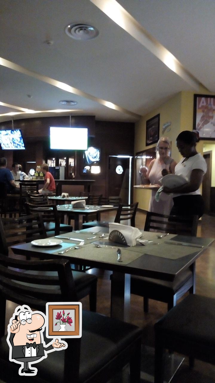Barcelo Bavaro Palace Bar Sport, Punta Cana - Restaurant reviews
