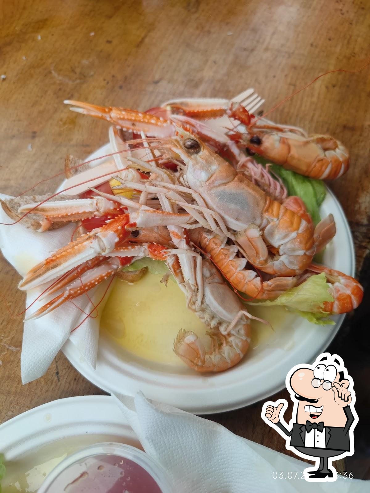 Oban Seafood Hut.. (Green Shack), Oban - Restaurant menu, prices and ...