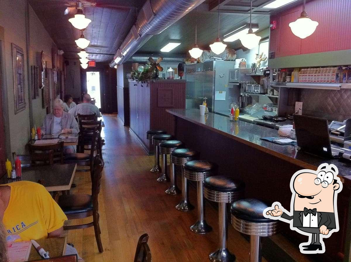 Stockbridge Diner, 110 E Main St in Stockbridge Restaurant menu and