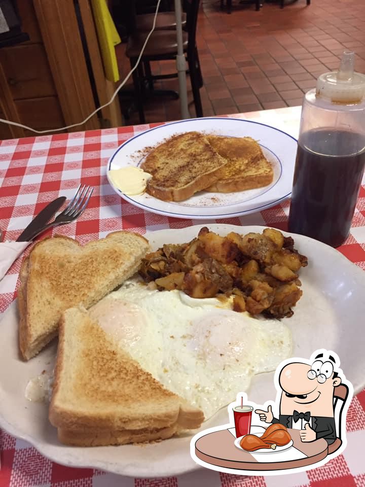 Four Corners Restaurant, 483 Ashley Blvd in New Bedford Restaurant