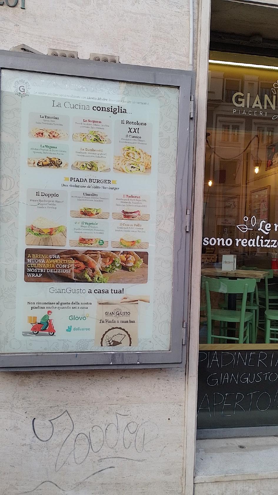 Menu di GianGusto Piadineria - Appia Nuova 