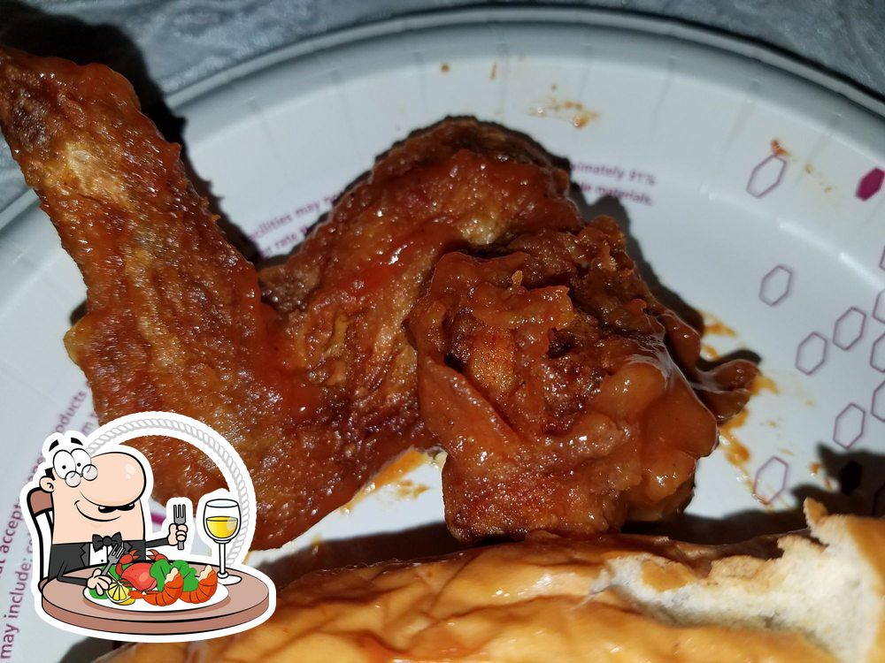 Kim's Wings, 22382 Lakeshore Blvd in Euclid Restaurant menu and reviews