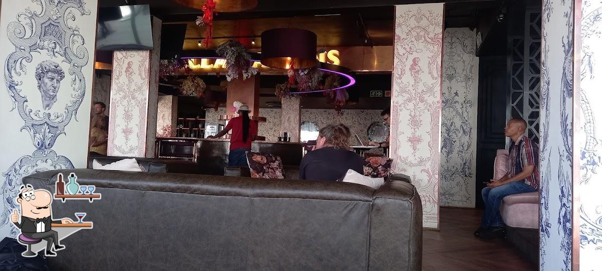 Opera Bar Lounge, Johannesburg - Restaurant menu, prices and reviews