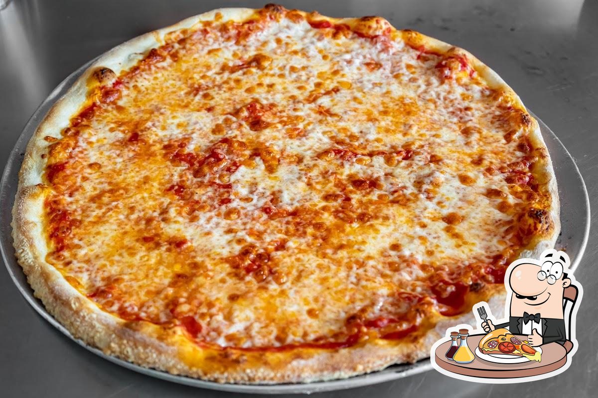 PizzAmore Italian Kitchen in Carlstadt Restaurant menu and reviews