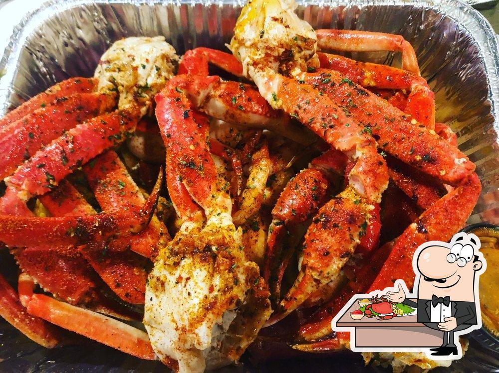 Krab Kingz Seafood, 5860 Delmar Blvd in St. Louis Restaurant menu and reviews