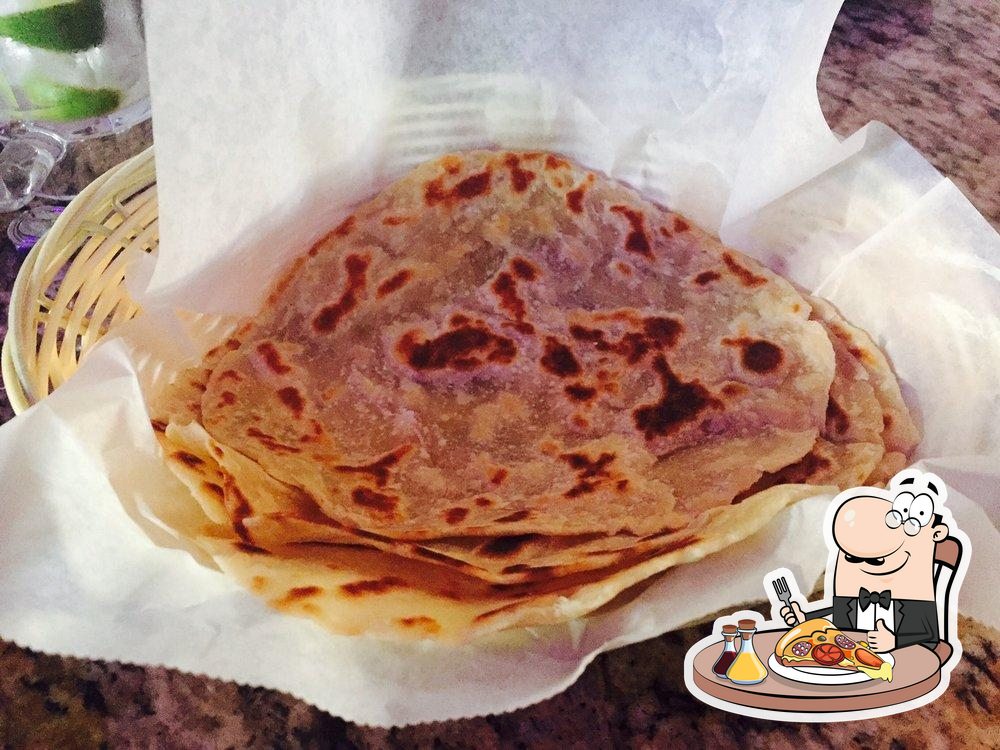 Mi Padres Mexican Grill & catering, 7750 Blvd in Baton Rouge