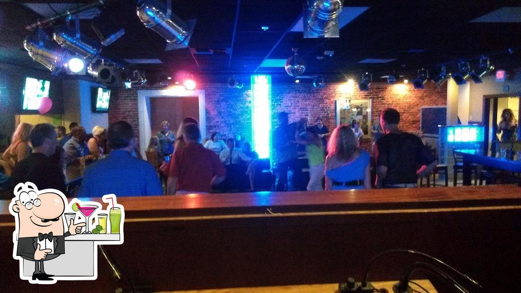 The Holiday Inn Bar in Chico
