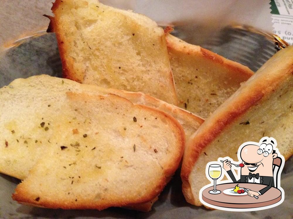 Dino & Francesco's Pizza & Pasta House in Clarks Summit Restaurant