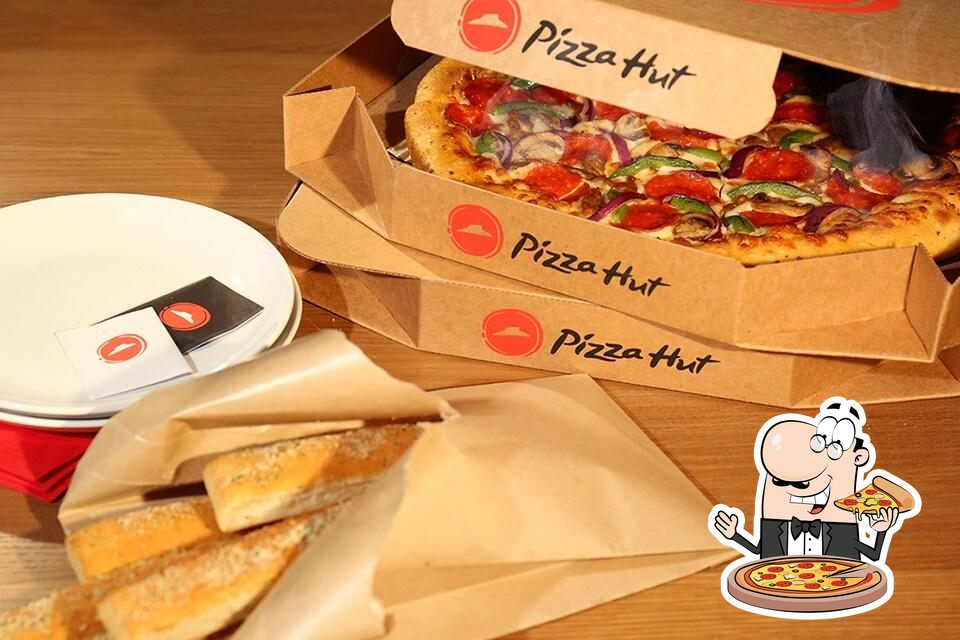 Pizza Hut, 622 W Main St in Cabot Restaurant menu and reviews
