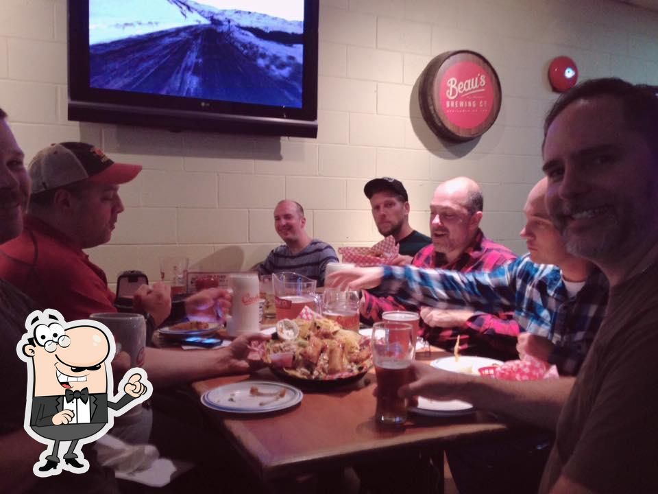 Blades Bar and Grill in Ottawa Restaurant menu and reviews