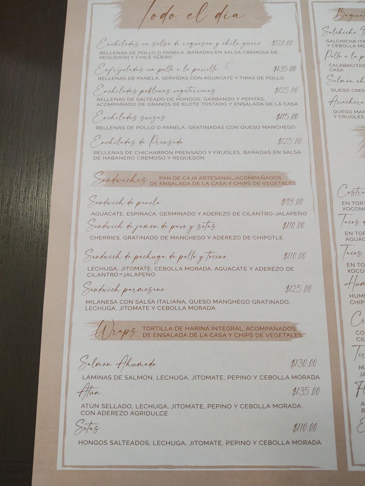 Menu at Atípica Coffee Corner cafeteria, Irapuato