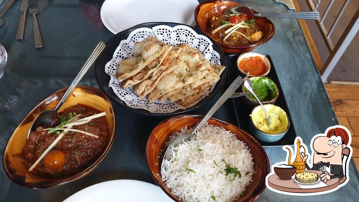 Pakwaan Indian Punjabi Cuisine, 1 Bridge St in Chelmsford Restaurant