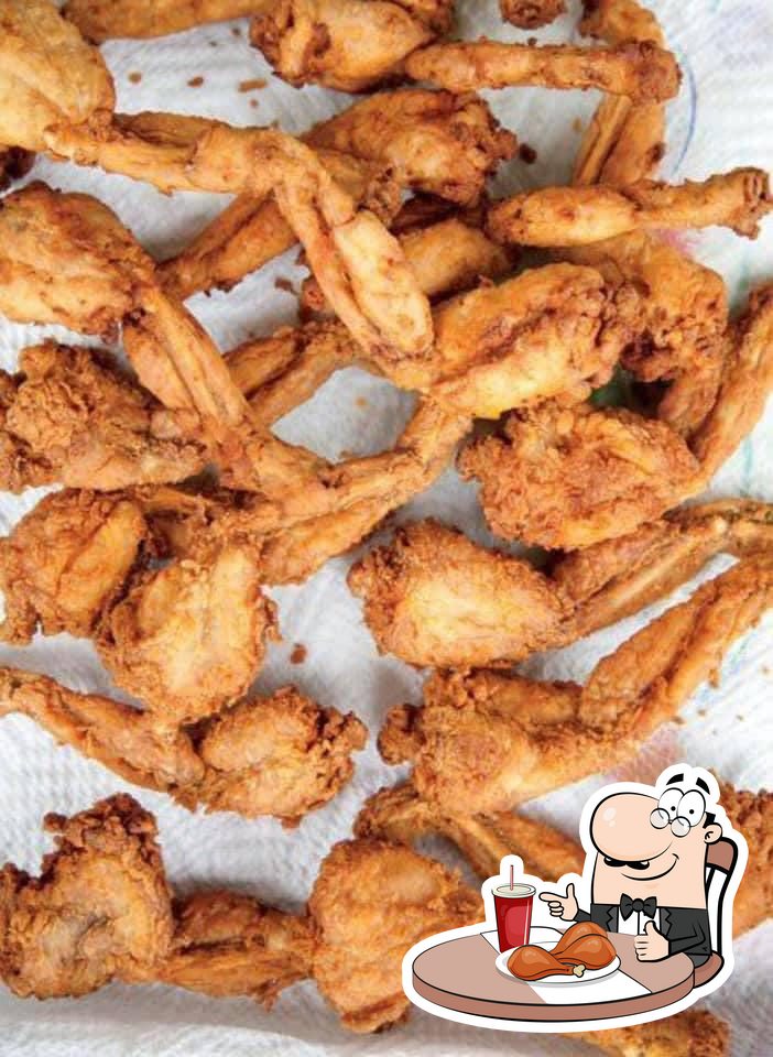 Hig's Restaurant, 1027 Oakwood Dr in Milan Restaurant reviews