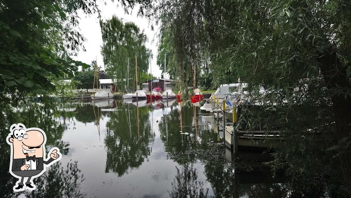 yachthafen nymphaea potsdam