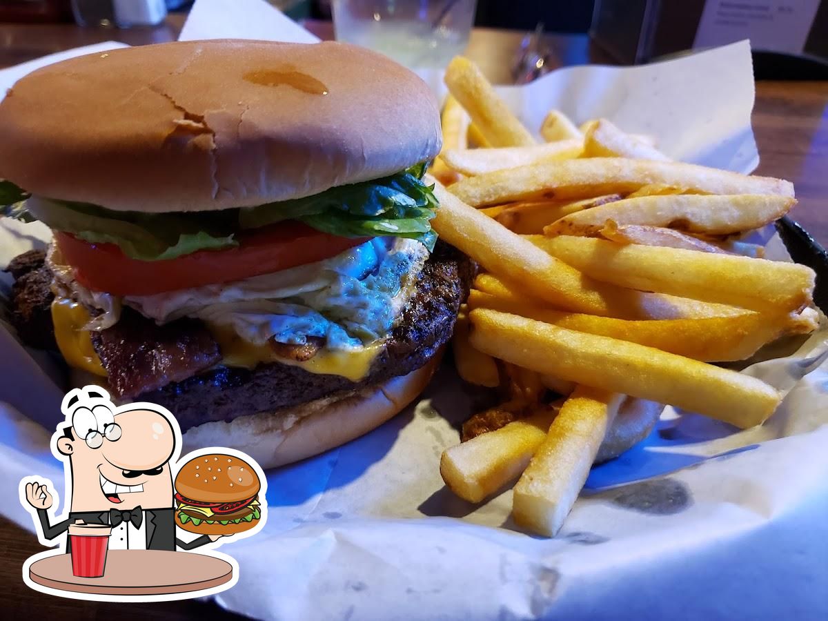 Mickey's Garage Bar & Grill in Fayetteville Restaurant reviews