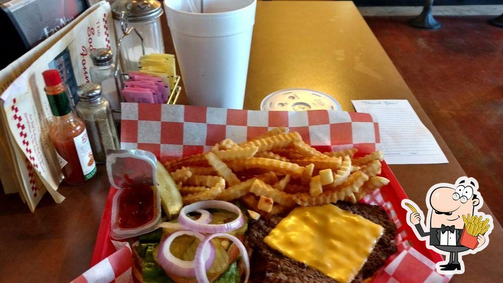 The Soda Fountain in Ballinger Restaurant menu and reviews