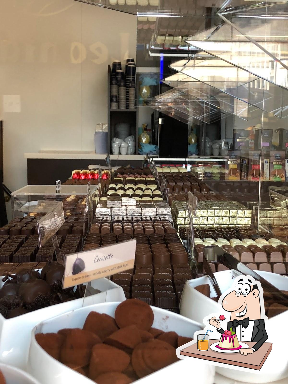 Leonidas Chocolates, 15 Broadway, Greater in London Restaurant reviews