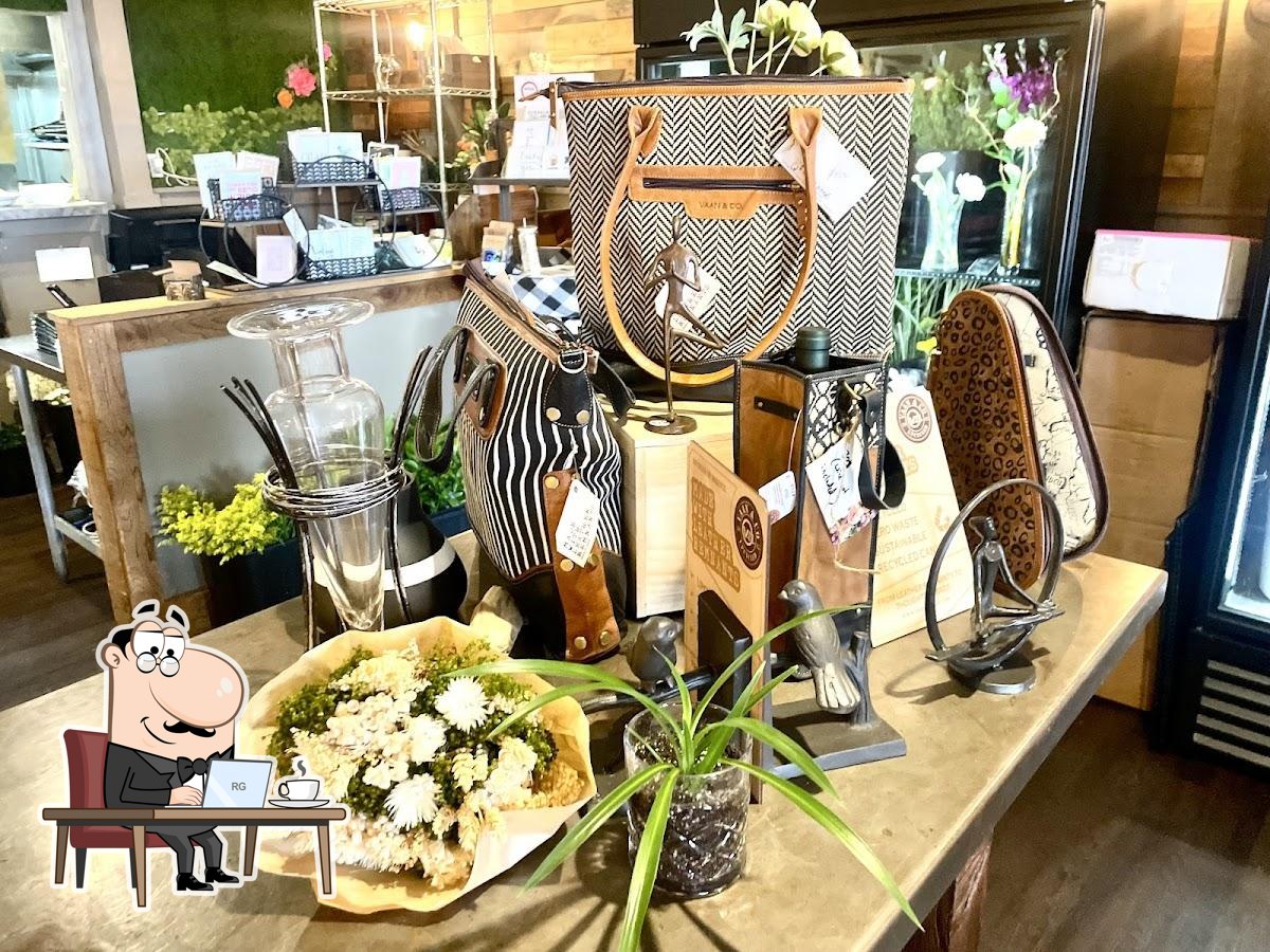 In the Weeds, North Royalton Restaurant menu, prices and reviews