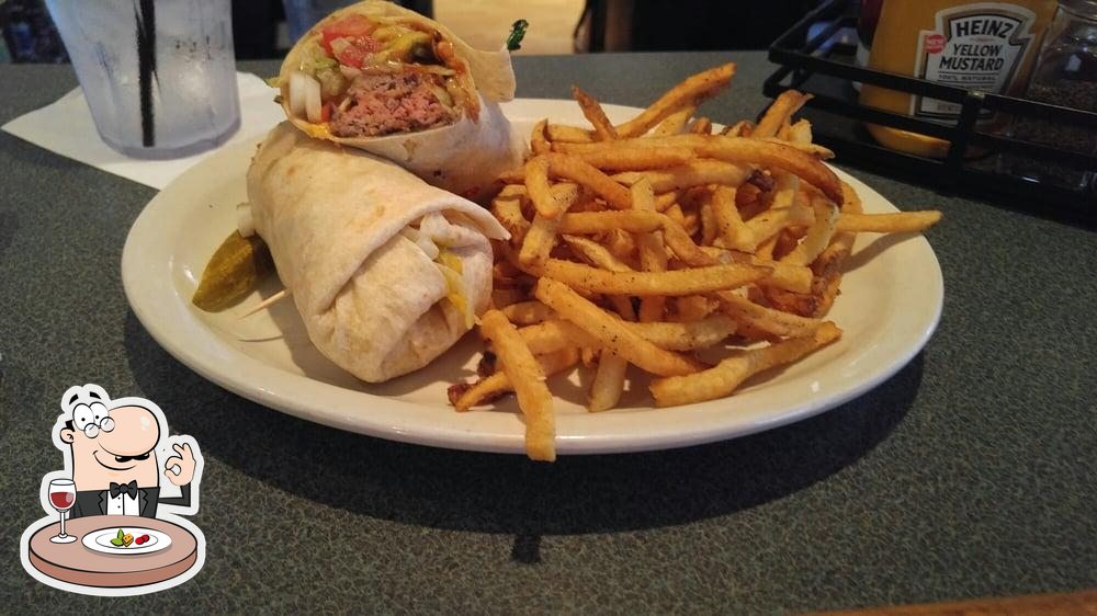 Backyard Grill & Bar in Loves Park Restaurant menu and reviews