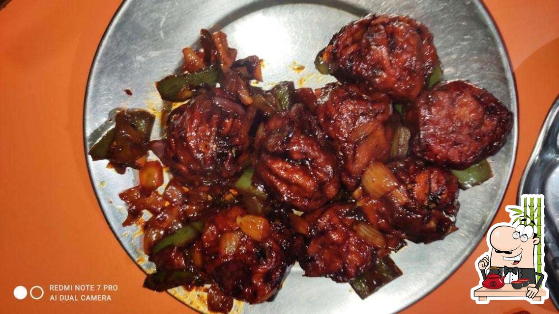 Momo Chilli, Jamshedpur, H 08 Restaurant menu and reviews