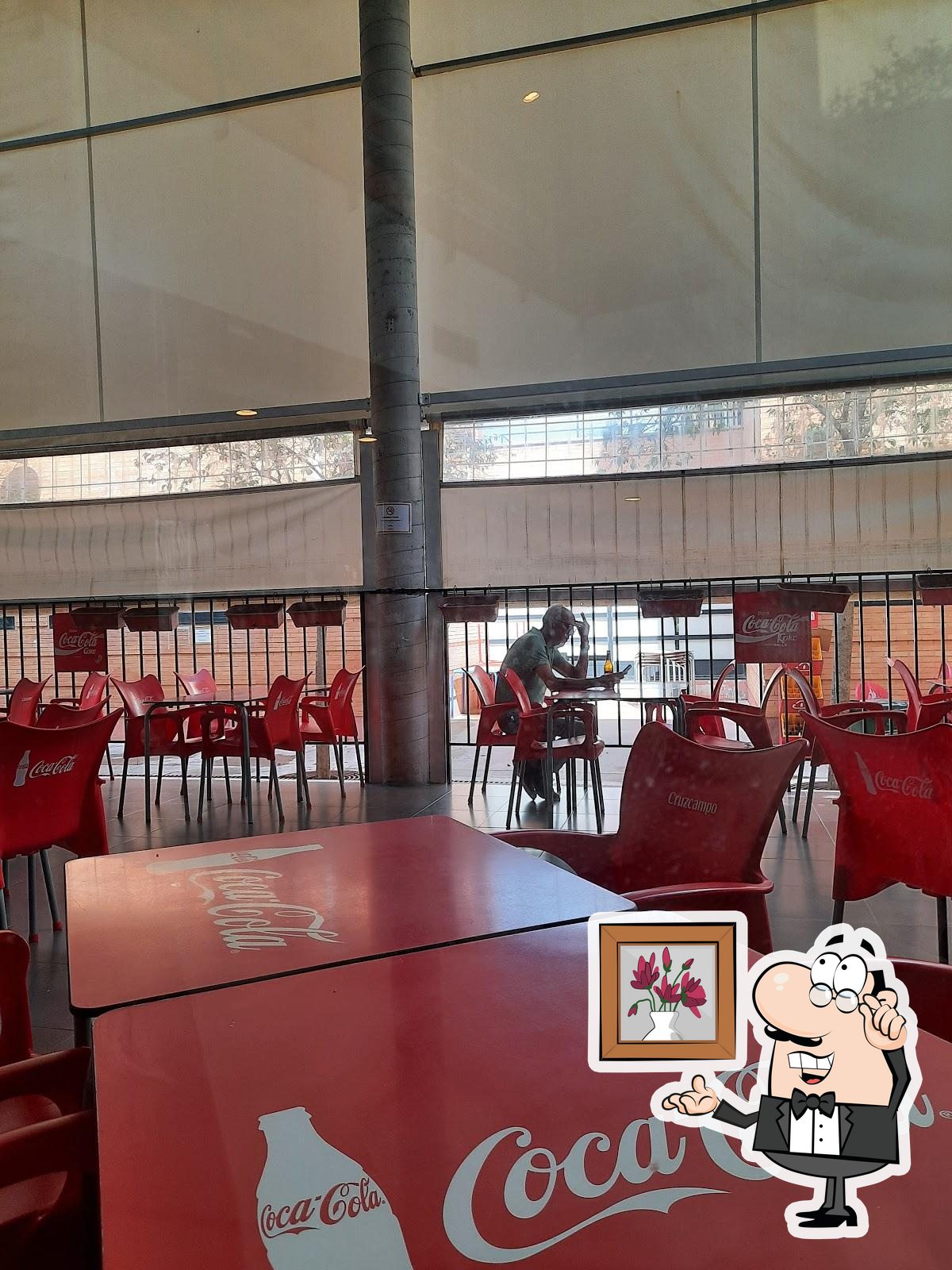 Cafetería Facultad de educación y psicología, Málaga - Opiniones del  restaurante