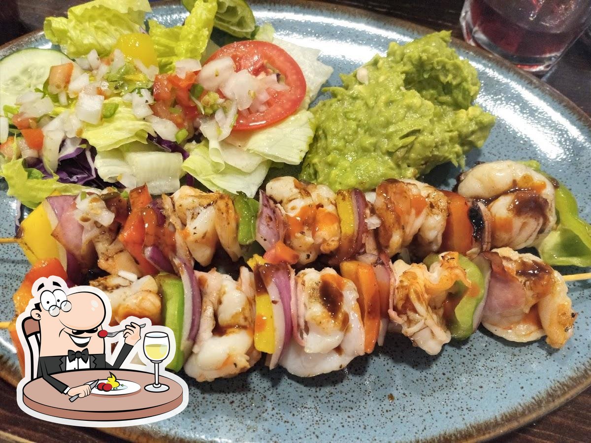 Mariscos El Aliviane (La Finca) restaurant, Matehuala, Calle nogal #326 -  Restaurant reviews